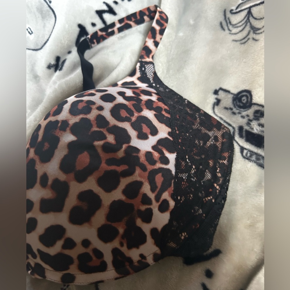 Leopard wire free bra 40D